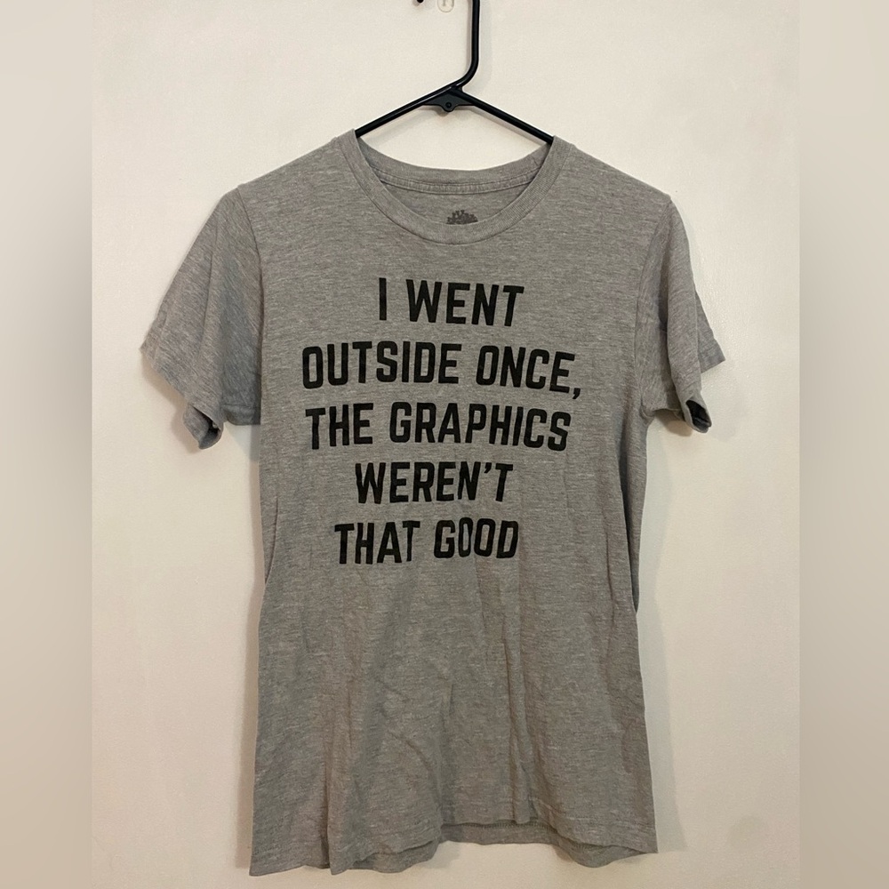 Men’s small grey graphic tee gamer print cotton poly